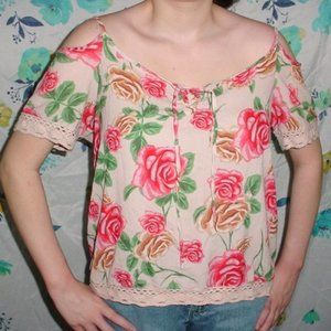 IKY ME Red Roses Crochet Lace Blouse L